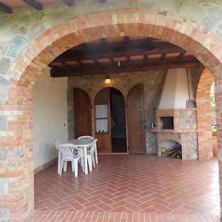 Casale Le Querciole Guest House Castiglione d'Orcia Exterior photo
